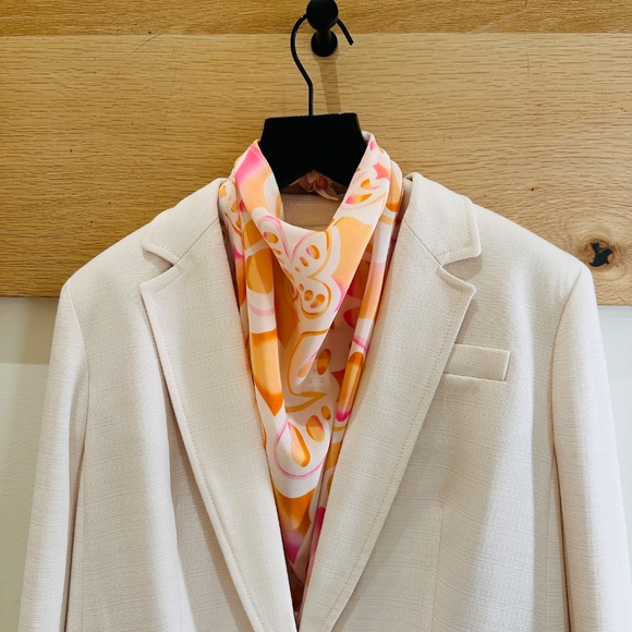 NWT SILKLETTE Claire 100% Fine Silk Kerchief Scarf ORANGE/PINK/WHITE - Picture 2 of 6